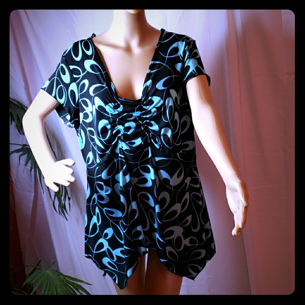 Fave blue and black blouse
